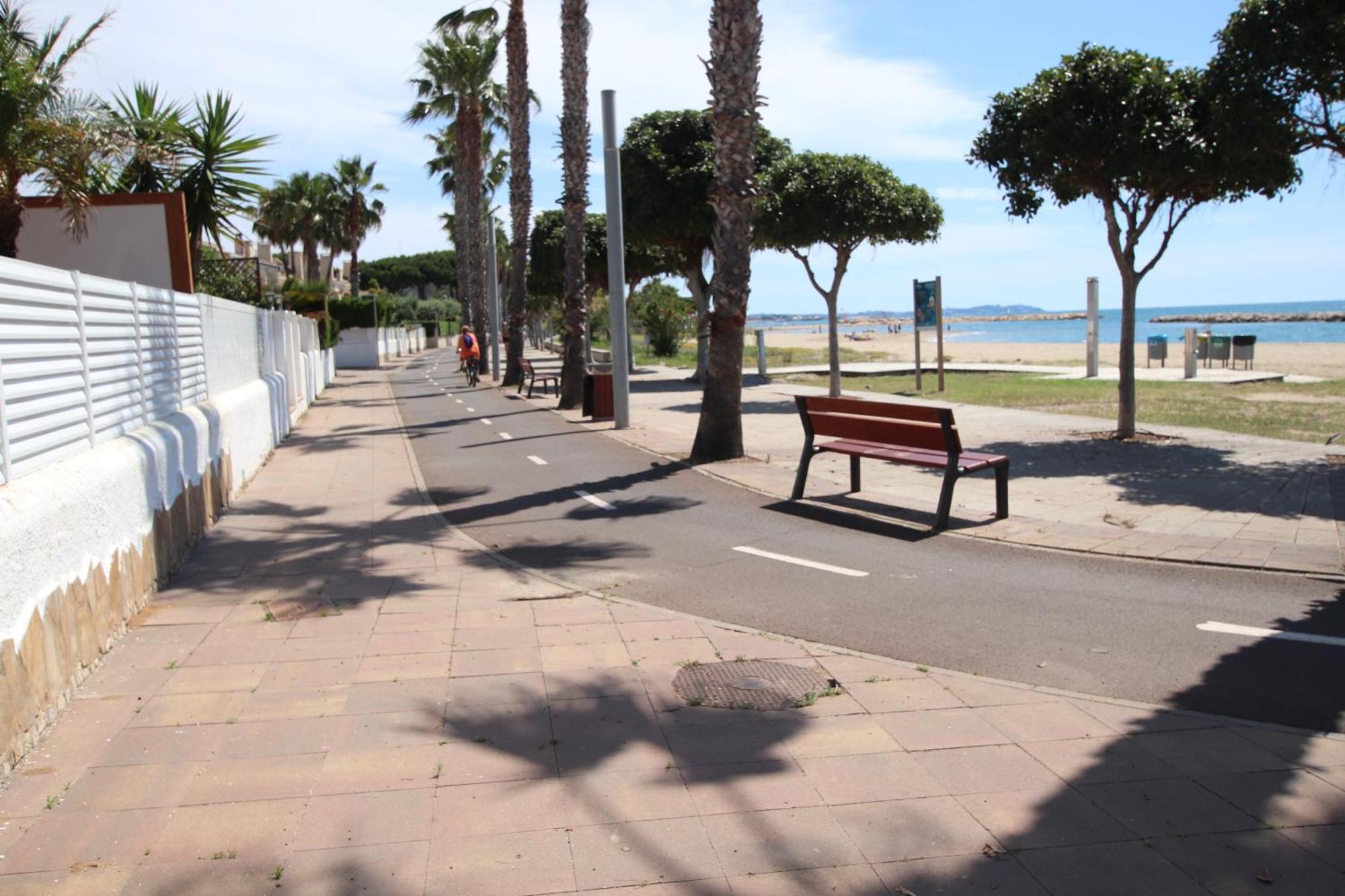 Planta Baja, Primera Linea, Playa, Jardin Privado, Ardiaca, Cambrils, Apartamento Jacqueline エクステリア 写真